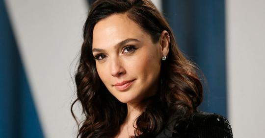 Gal Gadot to play Cleopatra in new film